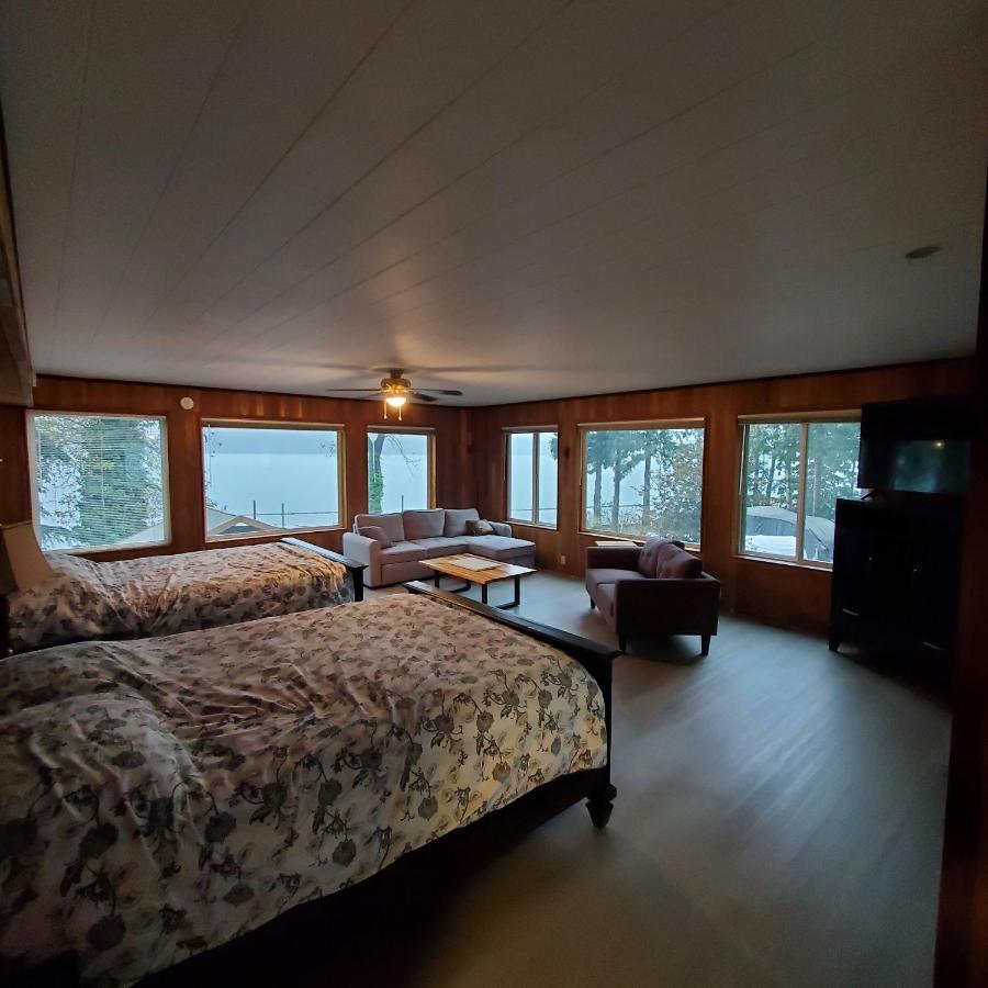 Royal Harrison Retreat Villa Harrison Hot Springs Dış mekan fotoğraf